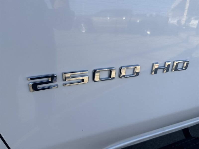 2020 Chevrolet Silverado 2500 Work Truck   - Photo 11 - Arlington, TX 76011