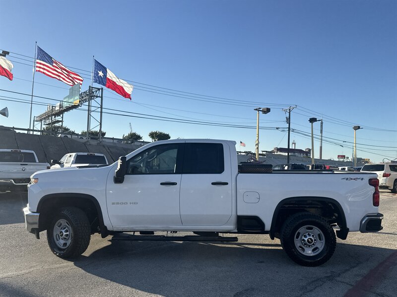 2020 Chevrolet Silverado 2500 Work Truck   - Photo 8 - Arlington, TX 76011