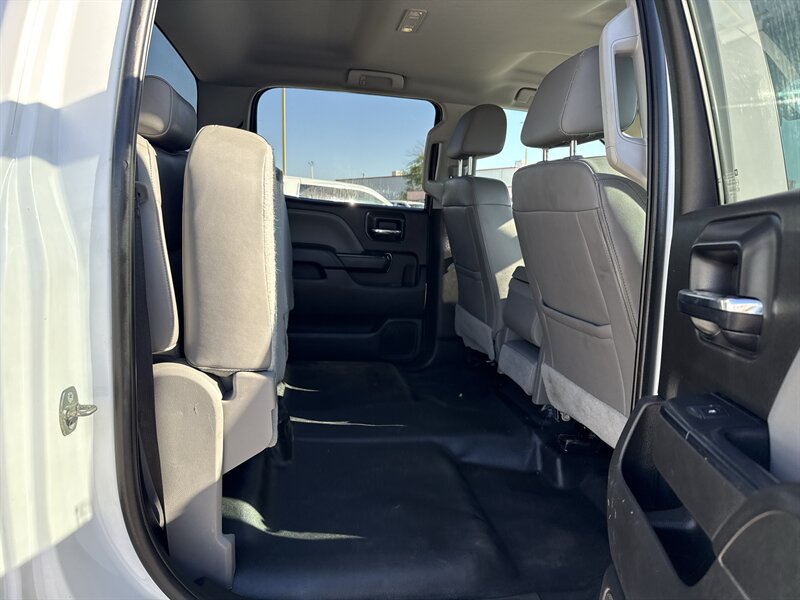 2018 Chevrolet Silverado 2500 Work Truck - Photo 19 - Arlington, TX 76011