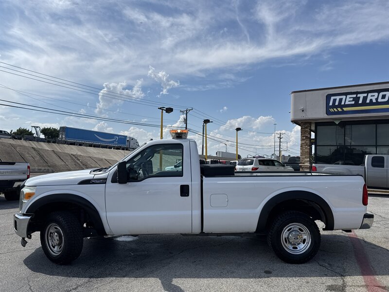 2015 Ford F-250 XL - Photo 8 - Arlington, TX 76011