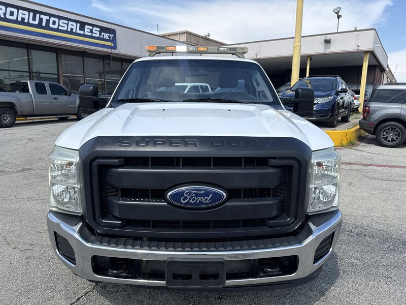 2015 Ford F-250 XL - Photo 2 - Arlington, TX 76011