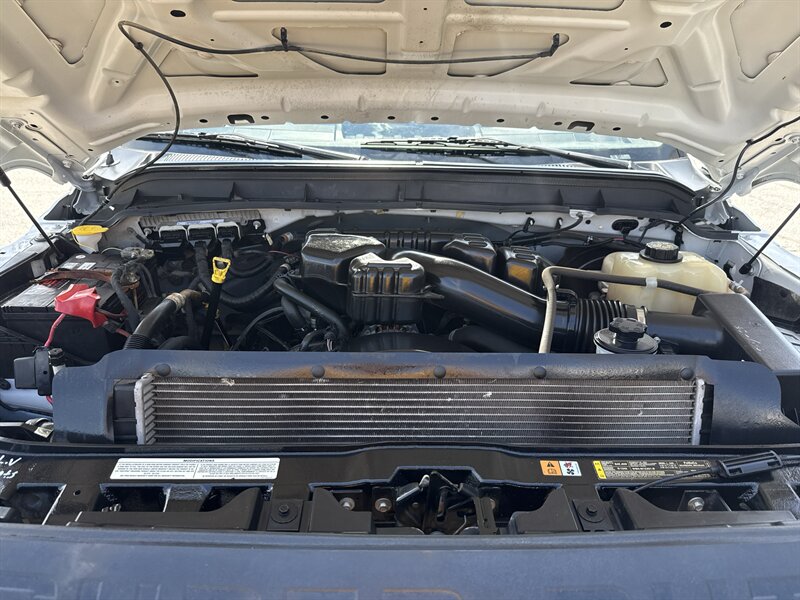 2015 Ford F-250 XL - Photo 23 - Arlington, TX 76011