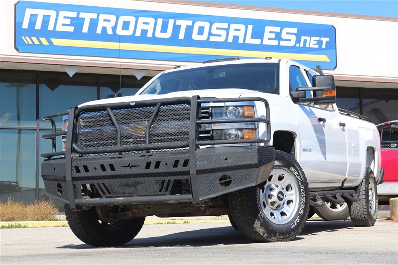 2018 Chevrolet Silverado 3500 Work Truck - Photo 1 - Arlington, TX 76011