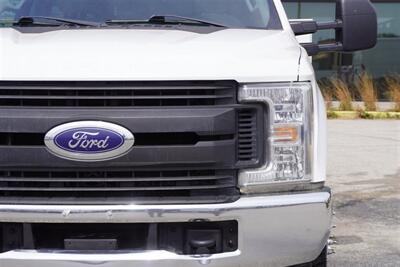 2019 Ford F-350 XL   - Photo 14 - Arlington, TX 76011