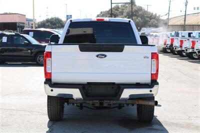 2018 Ford F-250 XL   - Photo 8 - Arlington, TX 76011