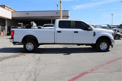 2018 Ford F-250 XL   - Photo 10 - Arlington, TX 76011