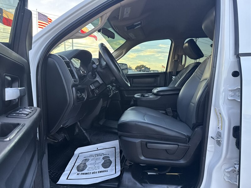 2019 RAM 2500 Tradesman - Photo 15 - Arlington, TX 76011