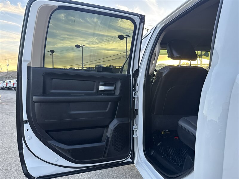 2019 RAM 2500 Tradesman - Photo 16 - Arlington, TX 76011