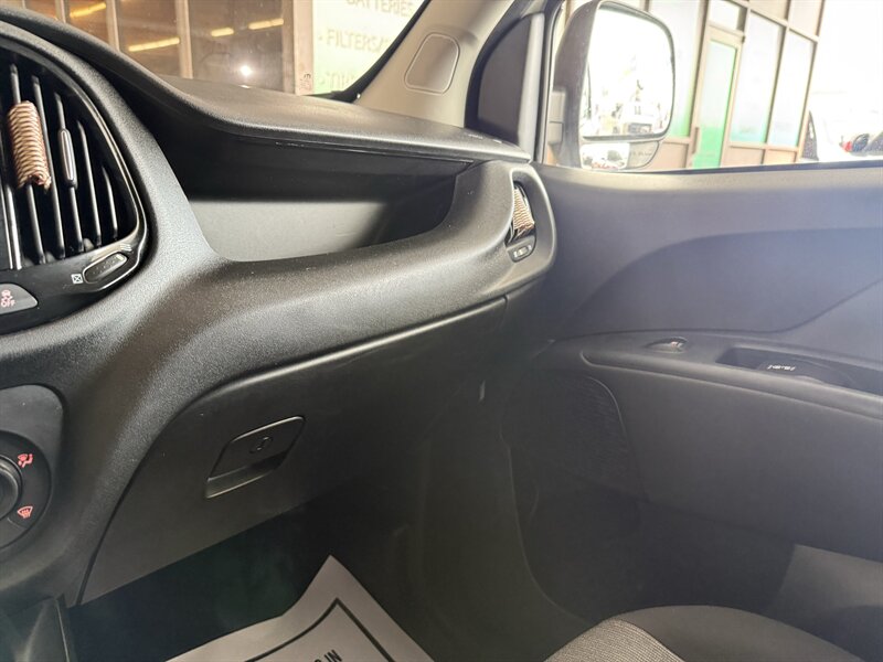 2019 RAM ProMaster City Tradesman SLT - Photo 25 - Arlington, TX 76011