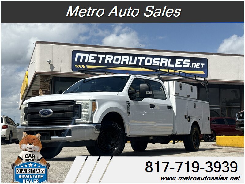 2017 Ford F-350 XL   - Photo 1 - Arlington, TX 76011