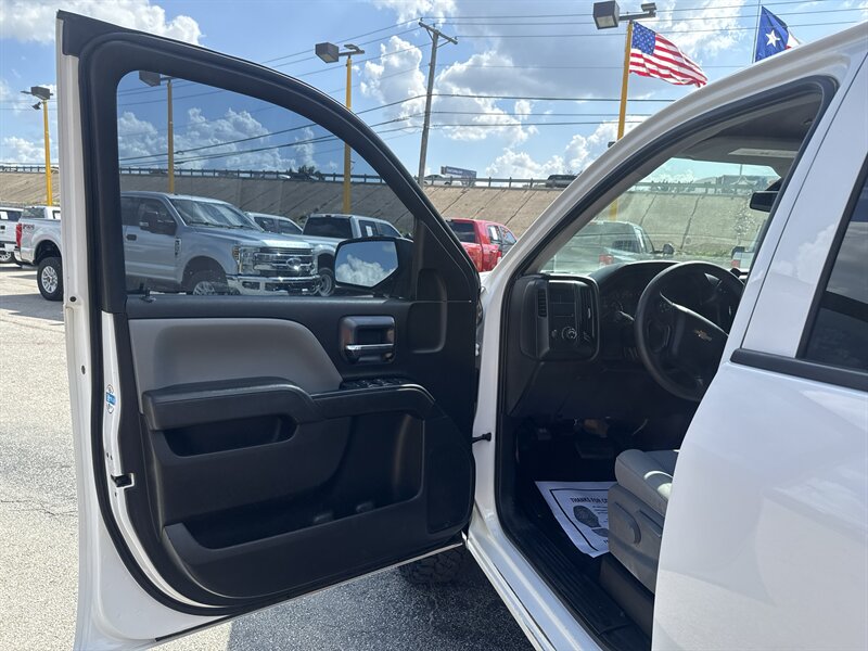 2019 Chevrolet Silverado 1500 LD Work Truck - Photo 14 - Arlington, TX 76011