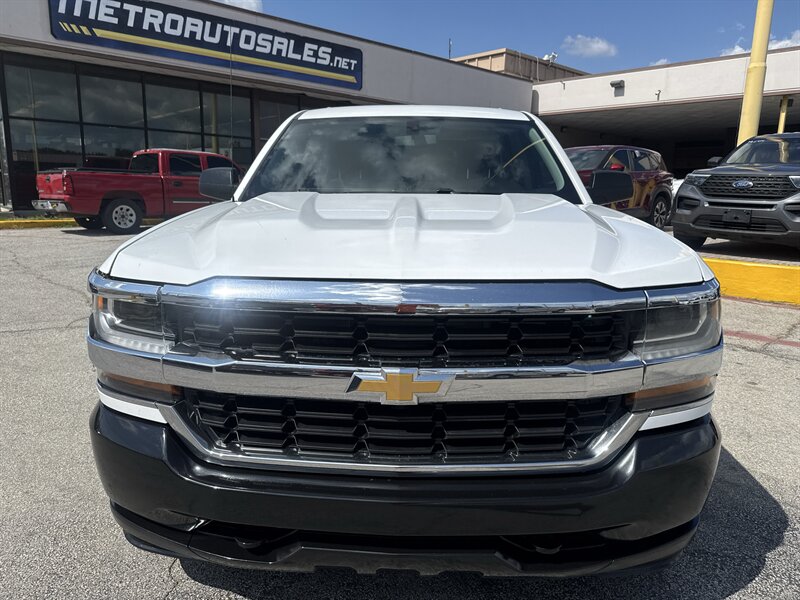 2019 Chevrolet Silverado 1500 LD Work Truck - Photo 2 - Arlington, TX 76011