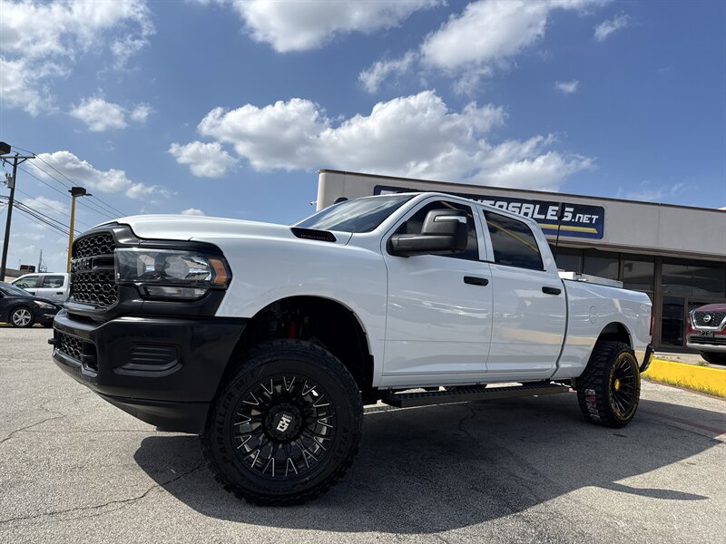 2024 RAM 2500 Tradesman - Photo 9 - Arlington, TX 76011