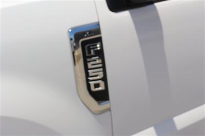 2019 Ford F-250 XL   - Photo 12 - Arlington, TX 76011