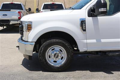 2019 Ford F-250 XL   - Photo 11 - Arlington, TX 76011