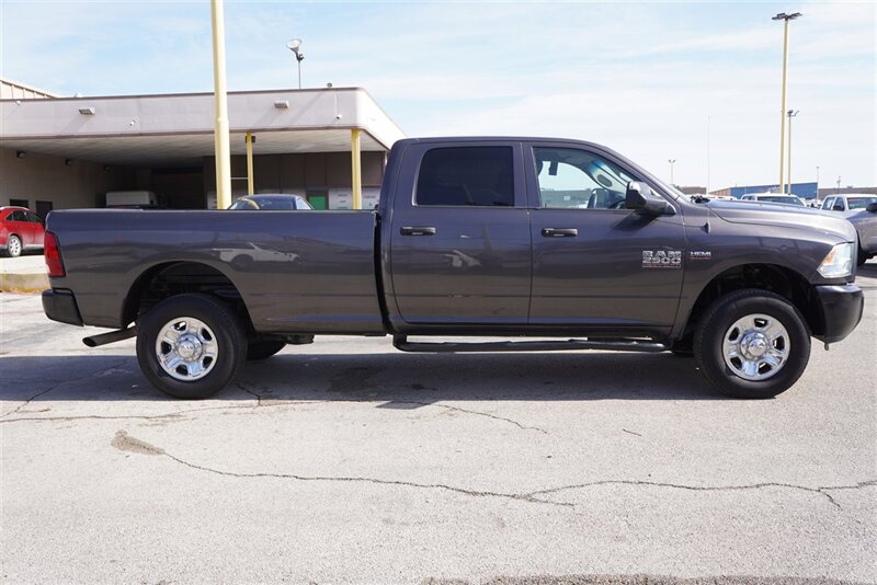 2017 RAM Ram Pickup 2500 Tradesman - Photo 10 - Arlington, TX 76011