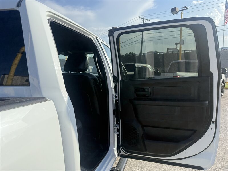 2022 RAM 2500 Tradesman - Photo 21 - Arlington, TX 76011