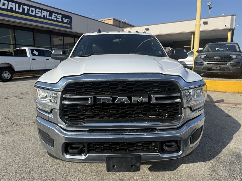2022 RAM 2500 Tradesman - Photo 2 - Arlington, TX 76011