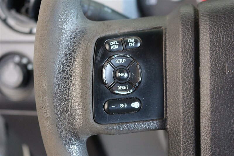 2012 Ford F-250 XL - Photo 26 - Arlington, TX 76011