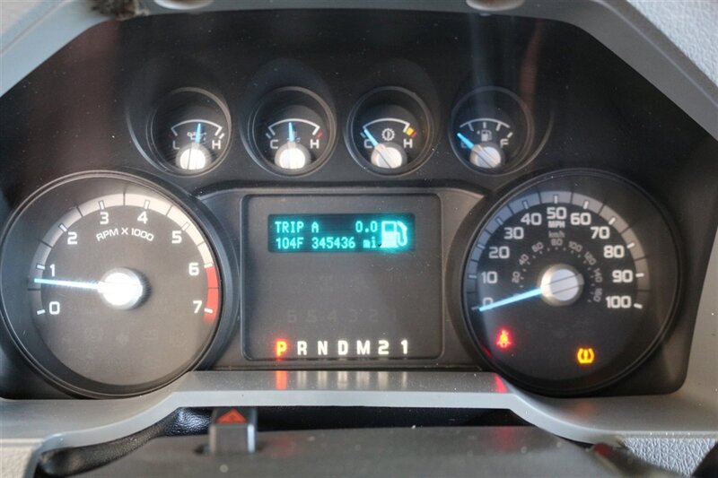 2012 Ford F-250 XL - Photo 18 - Arlington, TX 76011