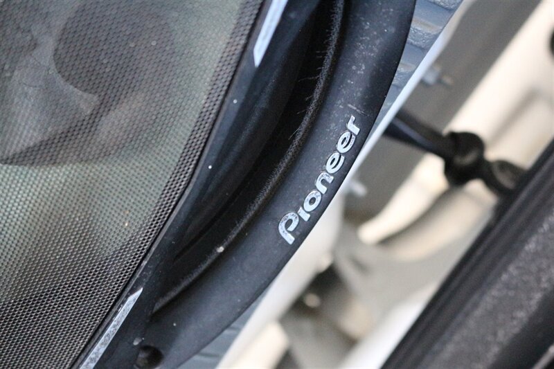 2012 Ford F-250 XL - Photo 29 - Arlington, TX 76011