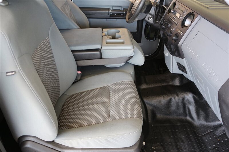 2012 Ford F-250 XL - Photo 37 - Arlington, TX 76011