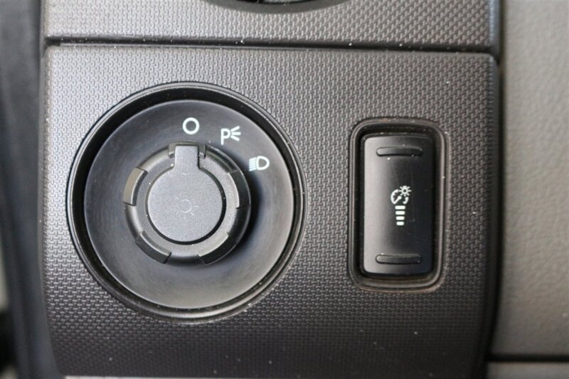 2012 Ford F-250 XL - Photo 27 - Arlington, TX 76011