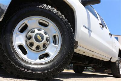 2017 Chevrolet Silverado 2500 Work Truck   - Photo 14 - Arlington, TX 76011