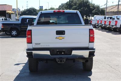 2018 Chevrolet Silverado 2500 Work Truck   - Photo 8 - Arlington, TX 76011