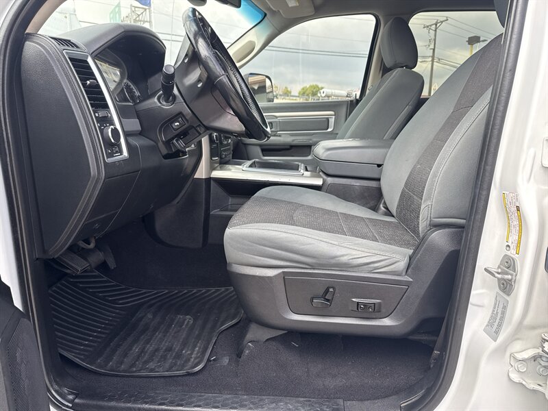 2015 RAM 2500 SLT   - Photo 13 - Arlington, TX 76011