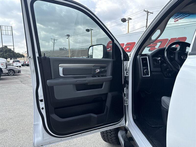2015 RAM 2500 SLT   - Photo 12 - Arlington, TX 76011
