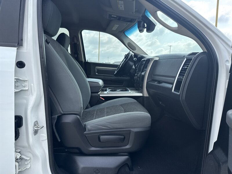 2015 RAM 2500 SLT   - Photo 17 - Arlington, TX 76011
