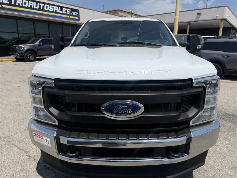 2022 Ford F-250 Super Duty XL - Photo 2 - Arlington, TX 76011