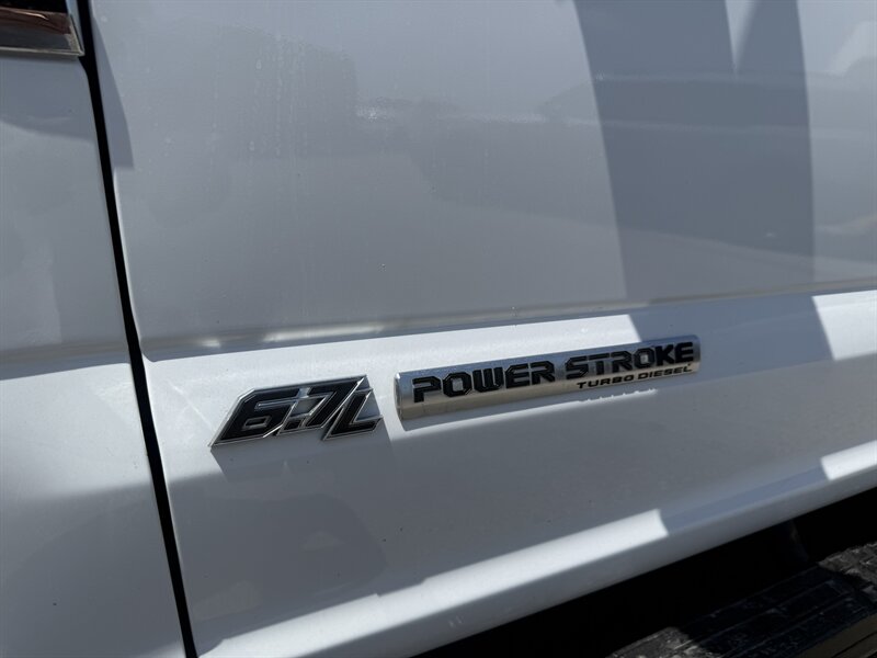 2022 Ford F-250 Super Duty XL - Photo 12 - Arlington, TX 76011