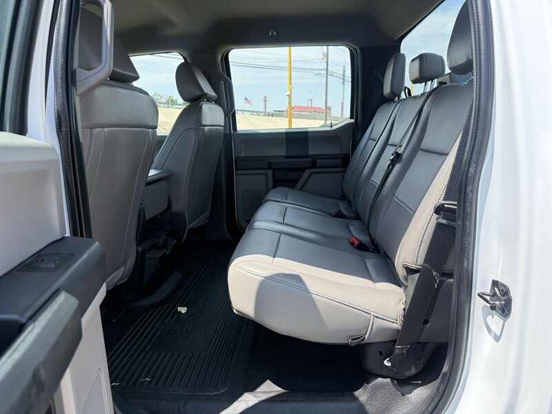 2022 Ford F-250 Super Duty XL - Photo 17 - Arlington, TX 76011