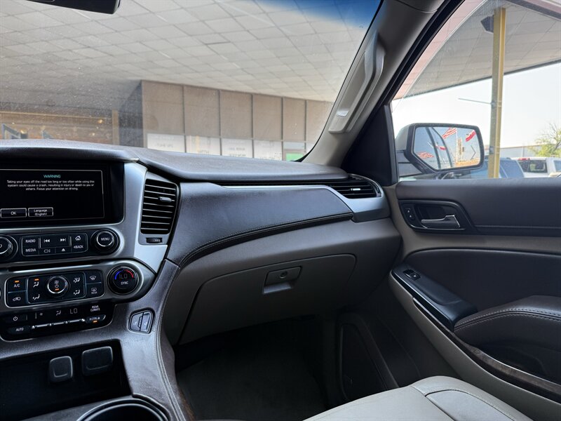 2016 Chevrolet Suburban LT - Photo 27 - Arlington, TX 76011