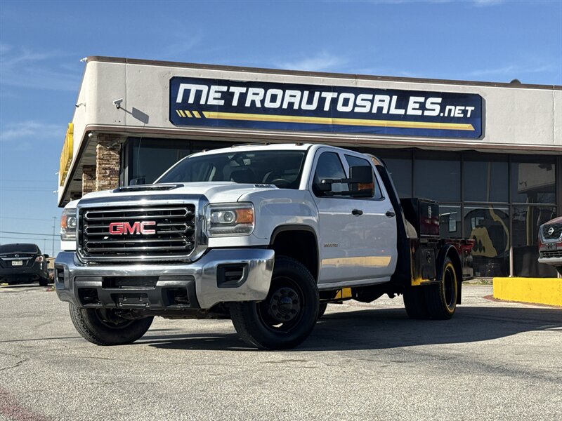 2017 GMC Sierra 3500HD CC  