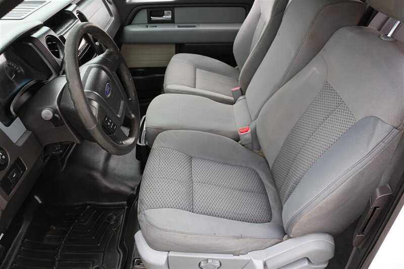 2012 Ford F-150 STX - Photo 17 - Arlington, TX 76011