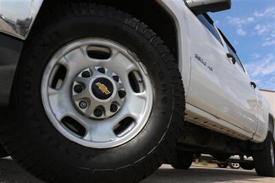 2015 Chevrolet Silverado 2500 Work Truck   - Photo 2 - Arlington, TX 76011