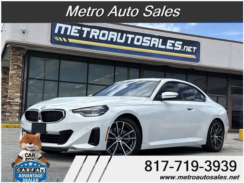 2024 BMW 2 Series 230i   - Photo 1 - Arlington, TX 76011