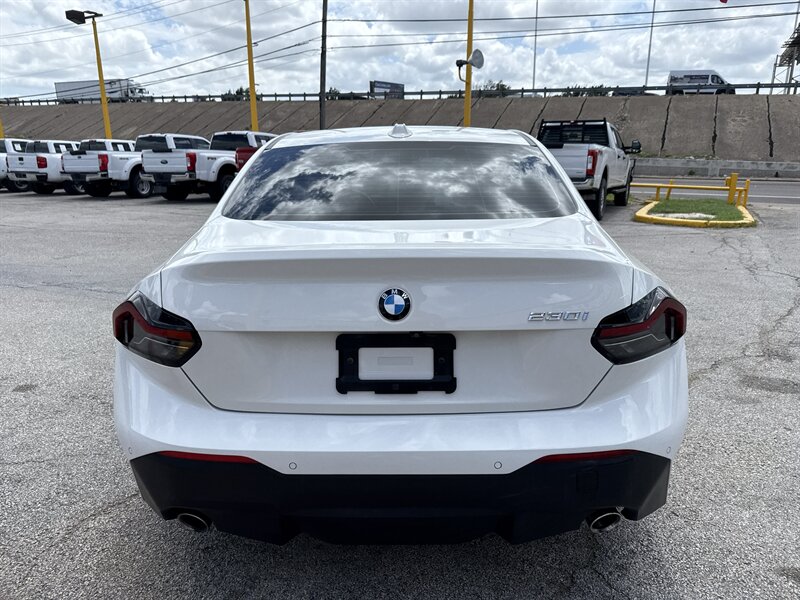 2024 BMW 2 Series 230i - Photo 6 - Arlington, TX 76011