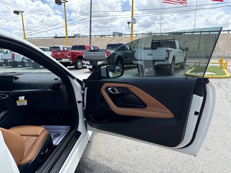 2024 BMW 2 Series 230i - Photo 14 - Arlington, TX 76011