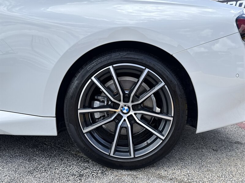 2024 BMW 2 Series 230i - Photo 11 - Arlington, TX 76011