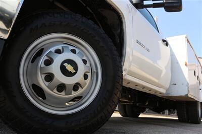 2015 Chevrolet Silverado 3500 Work Truck   - Photo 14 - Arlington, TX 76011