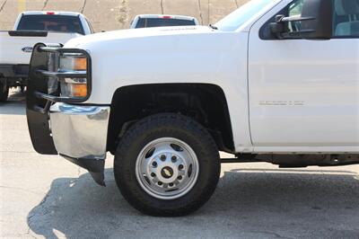 2015 Chevrolet Silverado 3500 Work Truck   - Photo 11 - Arlington, TX 76011