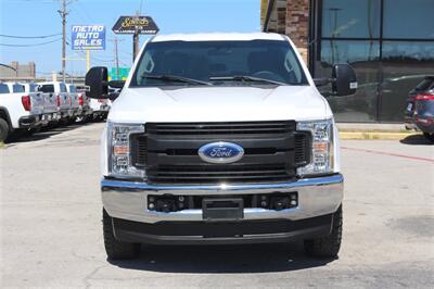 2019 Ford F-250 XL   - Photo 12 - Arlington, TX 76011