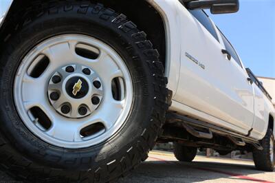 2019 Chevrolet Silverado 2500 Work Truck   - Photo 2 - Arlington, TX 76011