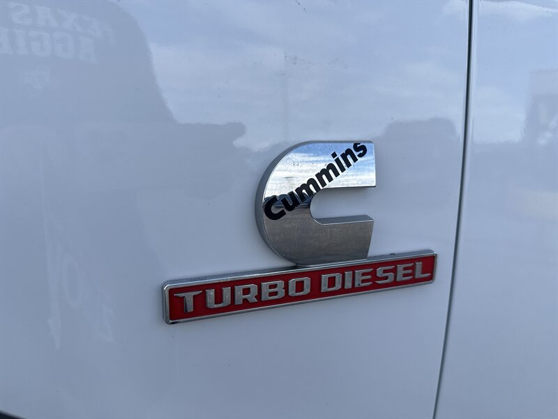 2022 RAM 2500 Tradesman - Photo 12 - Arlington, TX 76011