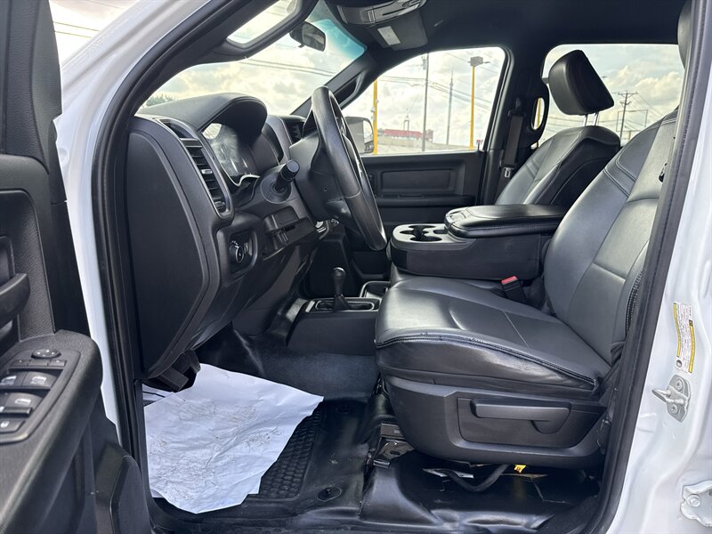 2022 RAM 2500 Tradesman - Photo 15 - Arlington, TX 76011