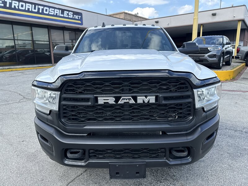 2022 RAM 2500 Tradesman - Photo 2 - Arlington, TX 76011